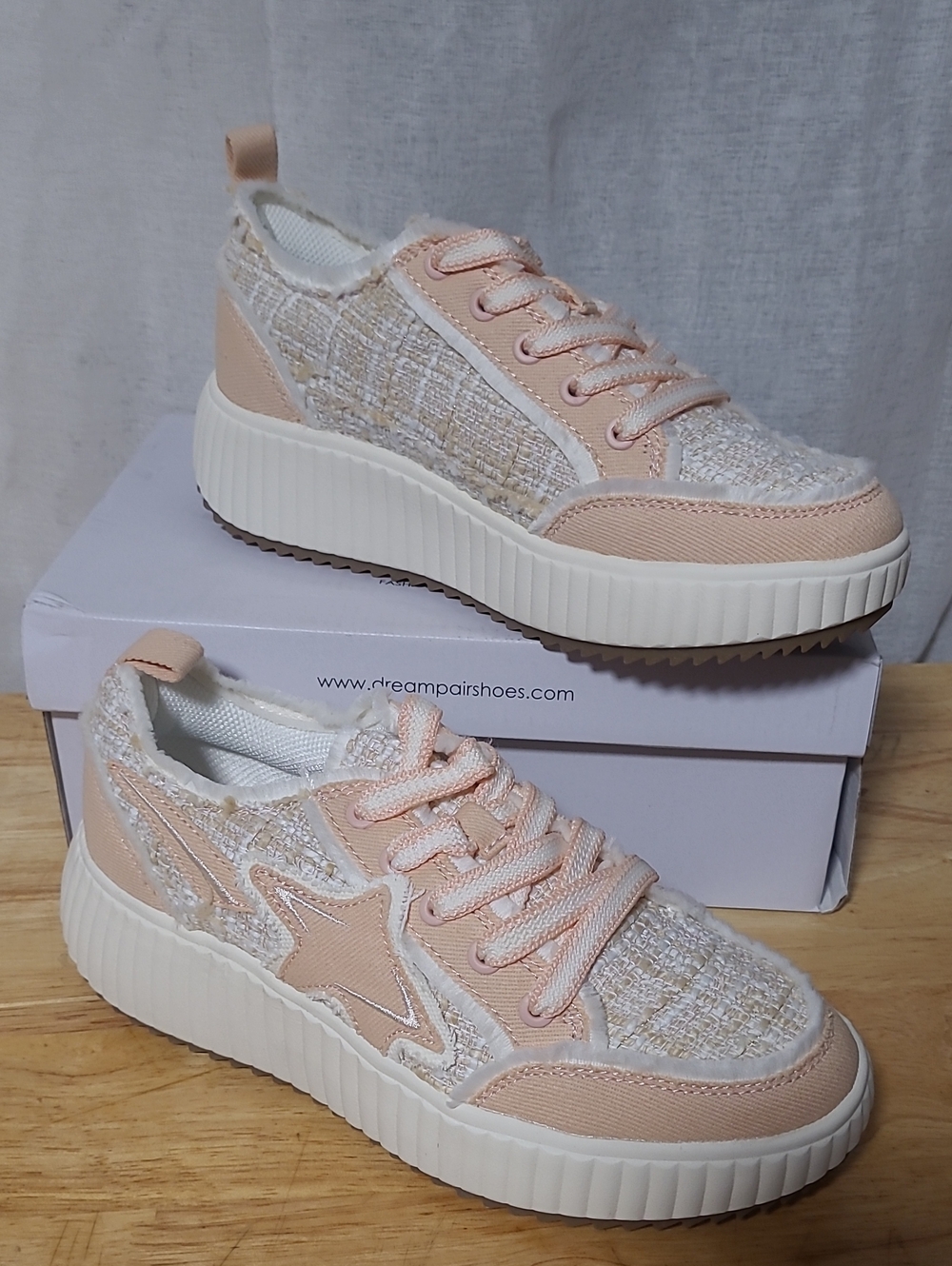 Dream Pairs Peach Lace-Up Platform Tweed Sneakers